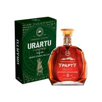 Կոնյակ Ուրարտու 8տ 0.5լ